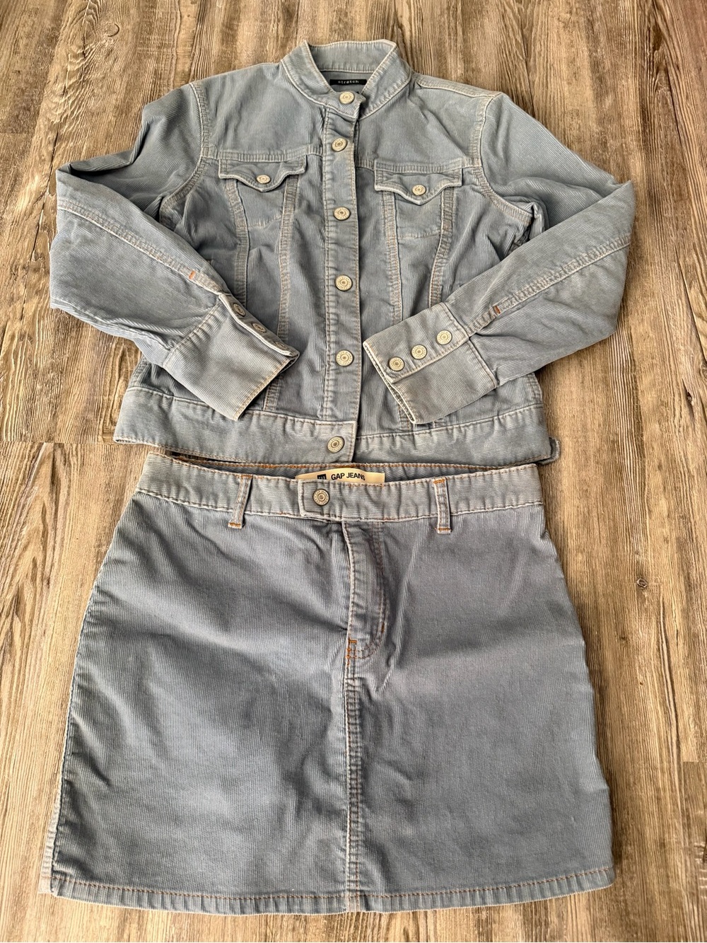 GAP Light Blue Denim Skirt Set
